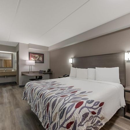 Red Roof Inn Хикори Экстерьер фото