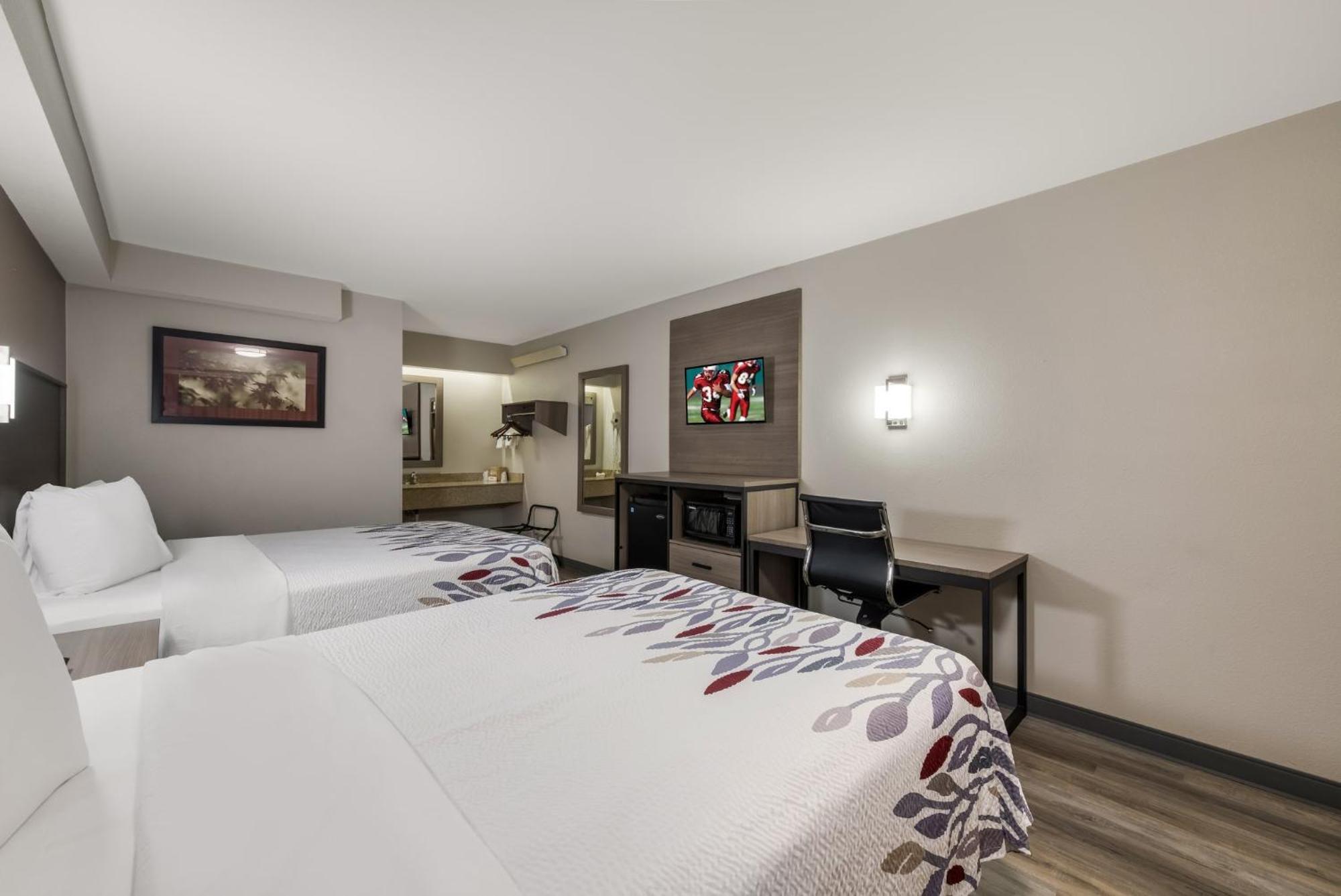 Red Roof Inn Хикори Экстерьер фото
